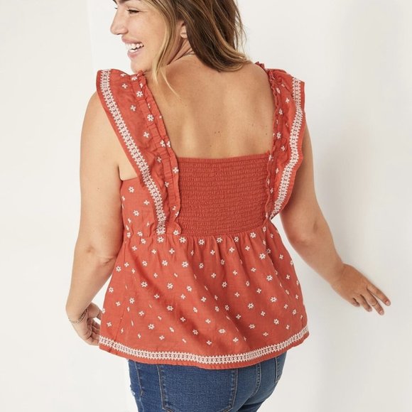 NWT Old Navy Embroidered Ruffle Top - Picture 3 of 6